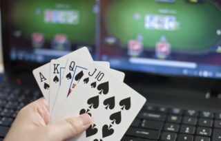 http://nmnq382.com/Databet63 - ล็อคอินทุกวัน รับแต้มพอยท์ฟรี